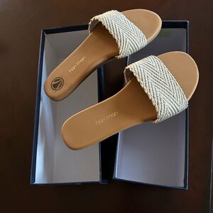 Antigua Cream and Tan Slide Sandals